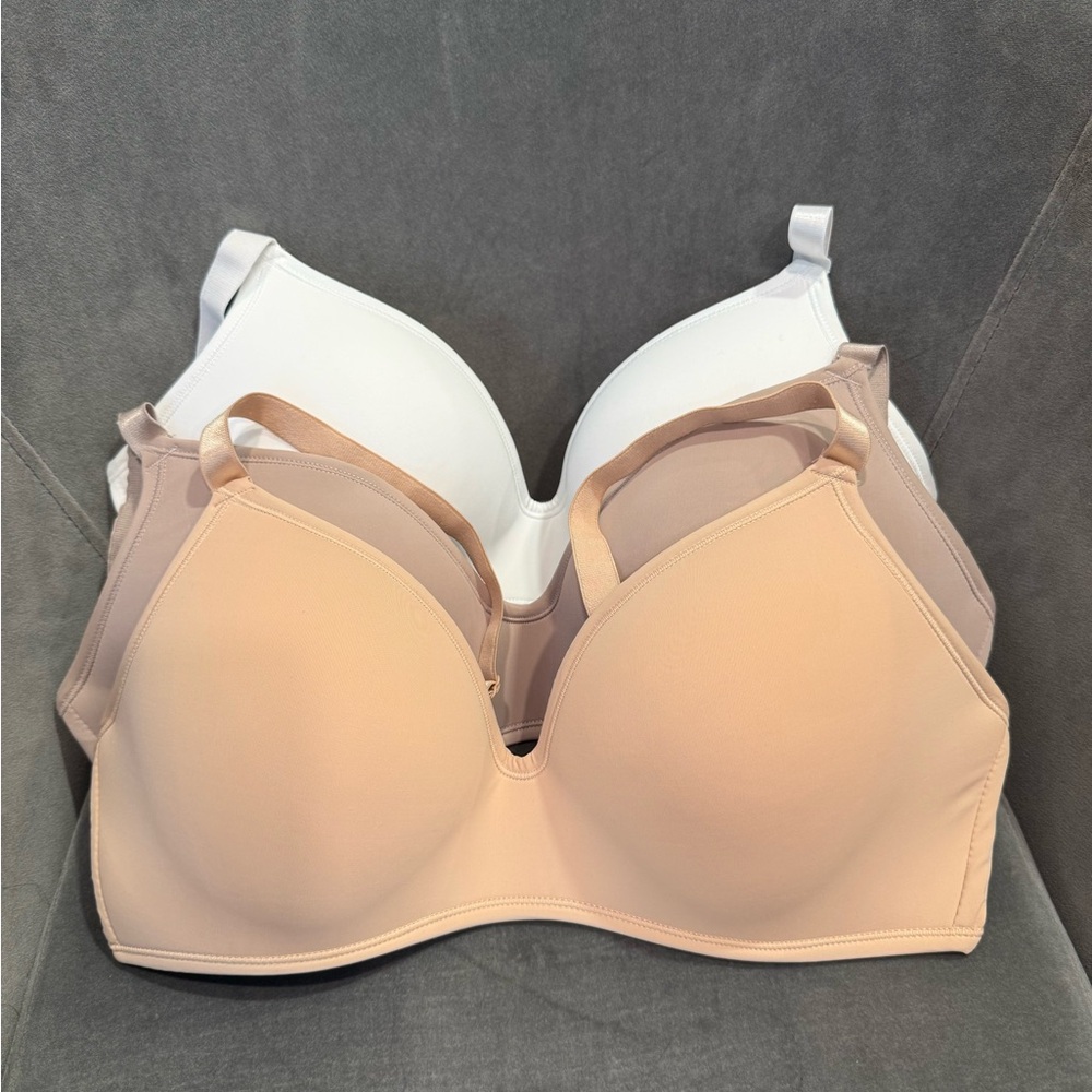 Seamless Nude and White Bras - Women Intimates